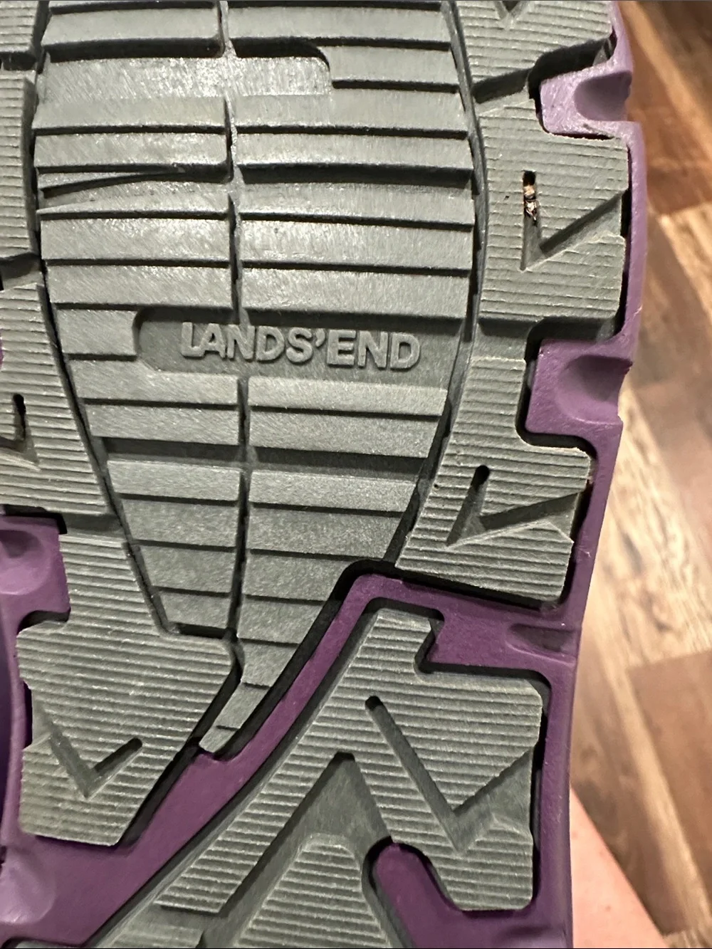 Lands’ End Kids Snow Flurry Boots Pink Purple Ombre Waterproof Youth 3 3M